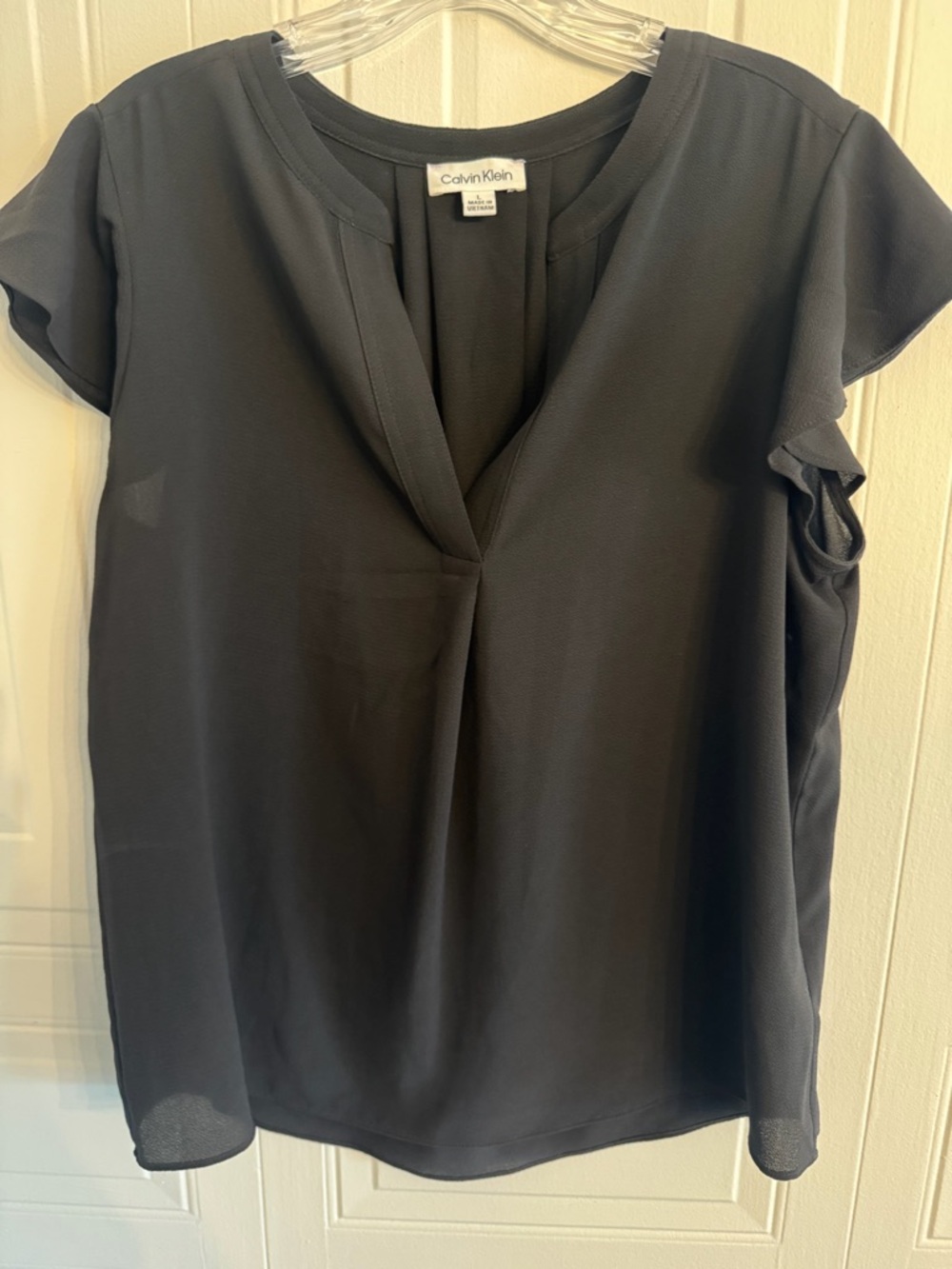 Calvin Klein Black V-Neck Blouse Size Large